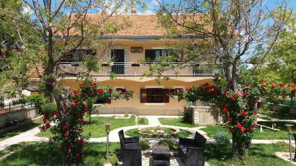 Hotel Agrotourism Galic Krka Drinovci Esterno foto