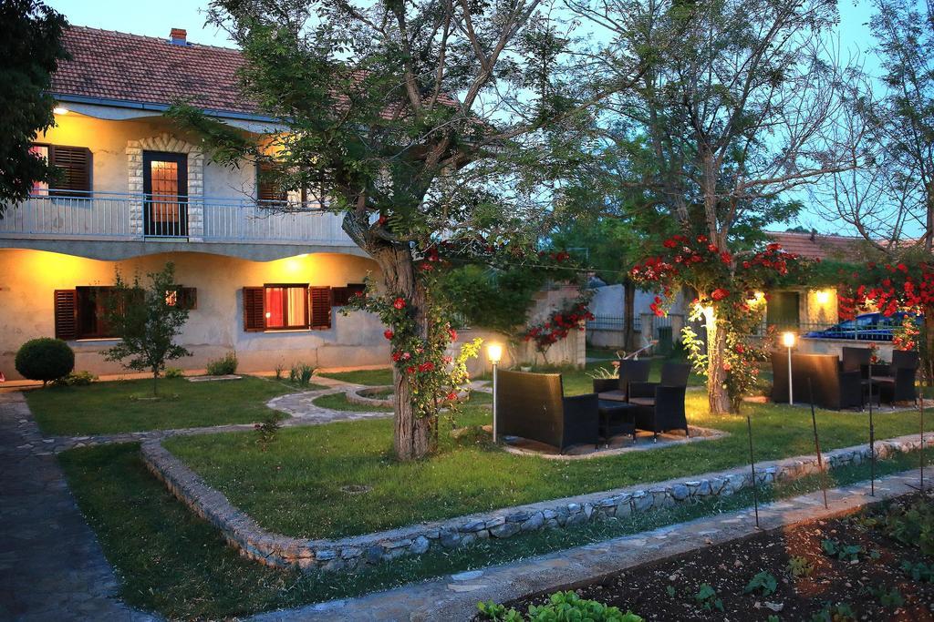 Hotel Agrotourism Galic Krka Drinovci Esterno foto